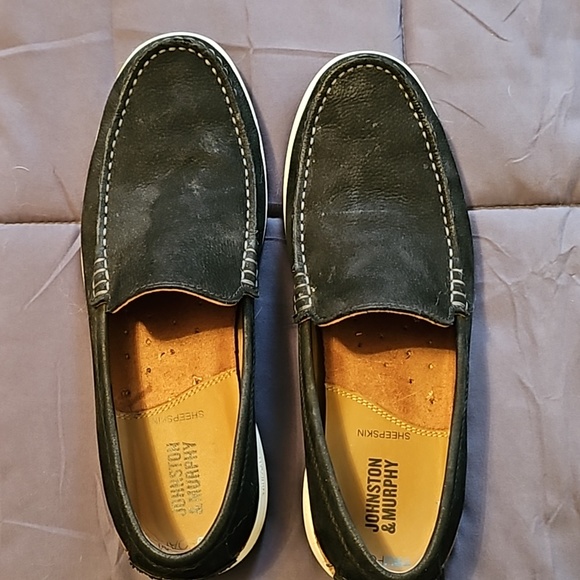 Combination of Tom\'s and Johnston and Murphy shoes